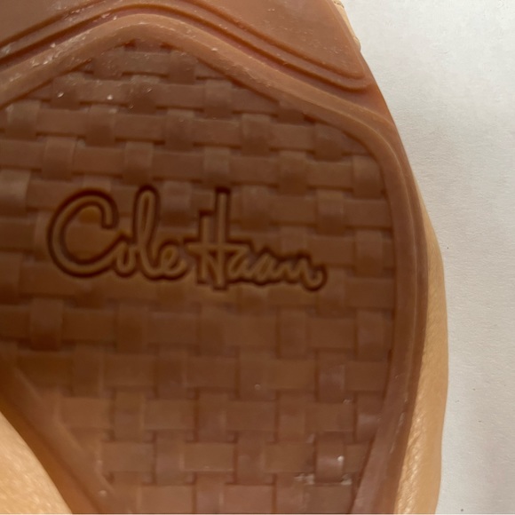 Cole Haan like new Ballet flat - Picture 7 of 7